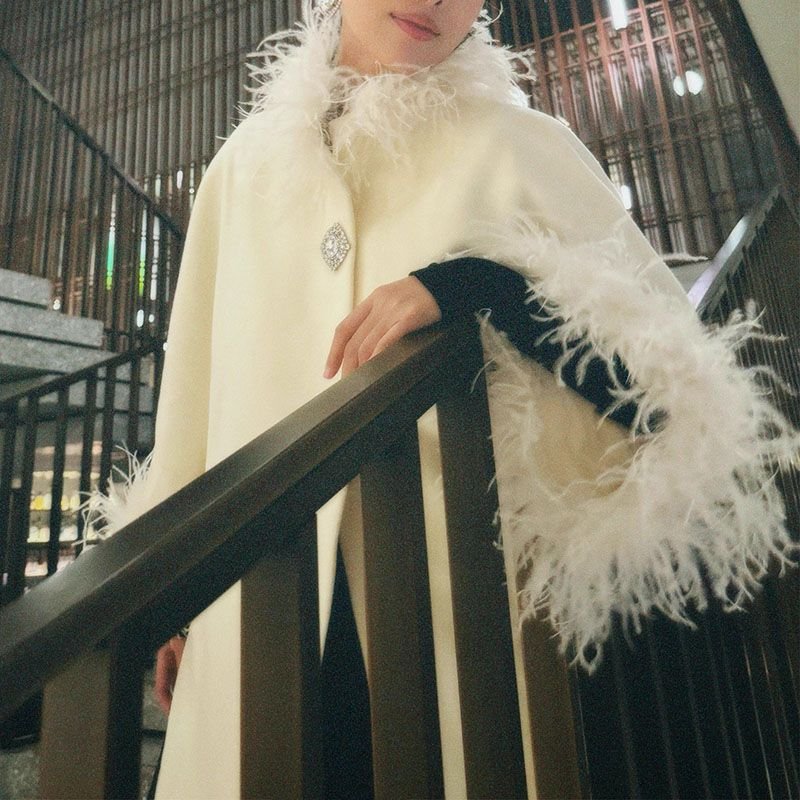 Fluffy Ostrich Feather Collar Woolen Coat - Image 20