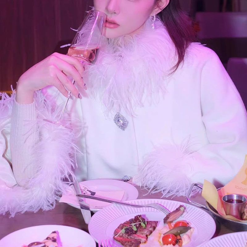 Fluffy Ostrich Feather Collar Woolen Coat - Image 26